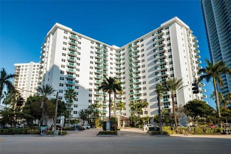 3001 S Ocean Drive Hollywood FL 33019