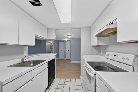 9977 Westview Drive Coral Springs FL 33076