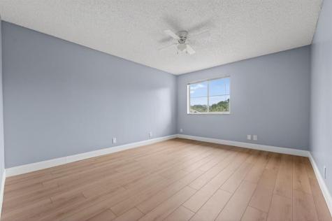 9977 Westview Drive Coral Springs FL 33076