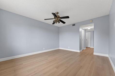 9977 Westview Drive Coral Springs FL 33076