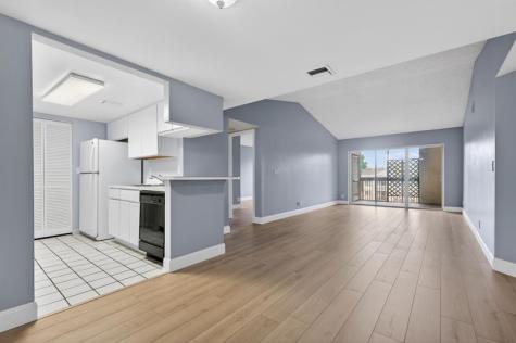 9977 Westview Drive Coral Springs FL 33076