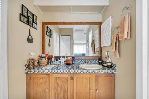 64 Macadamia Court Royal Palm Beach FL 33411