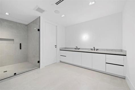 160 Isle Of Venice Drive Fort Lauderdale FL 33301