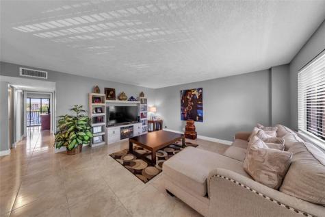 7466 Ashmont Circle Tamarac FL 33321