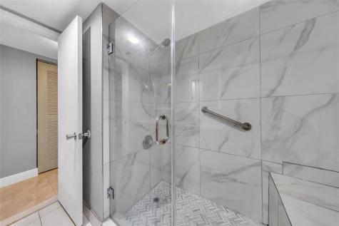 7466 Ashmont Circle Tamarac FL 33321