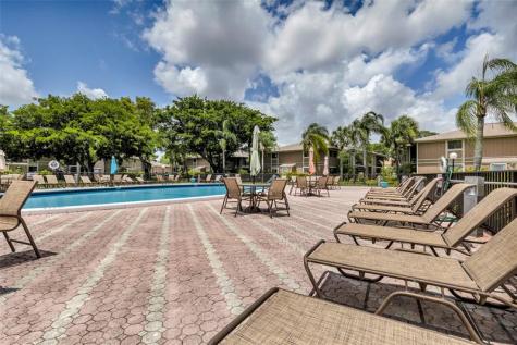 7466 Ashmont Circle Tamarac FL 33321