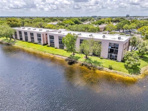 7466 Ashmont Circle Tamarac FL 33321