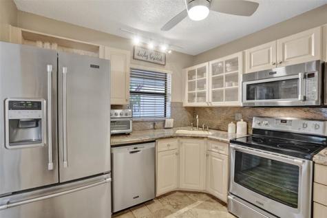 2518 Carambola Circle N Coconut Creek FL 33066