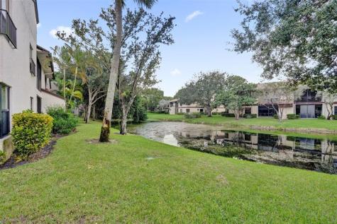 2518 Carambola Circle N Coconut Creek FL 33066