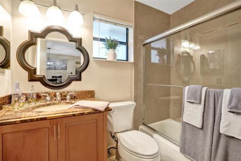 2518 Carambola Circle N Coconut Creek FL 33066