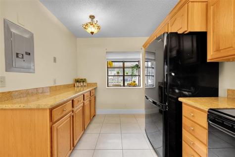 10761 NW 14th Street Plantation FL 33322