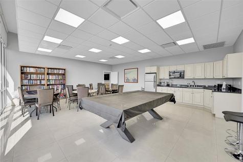 521 N Riverside Drive Pompano Beach FL 33062