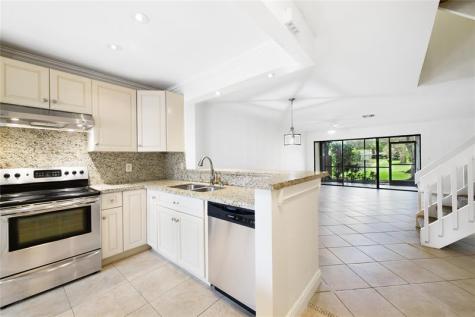 3755 Carambola Circle N Coconut Creek FL 33066
