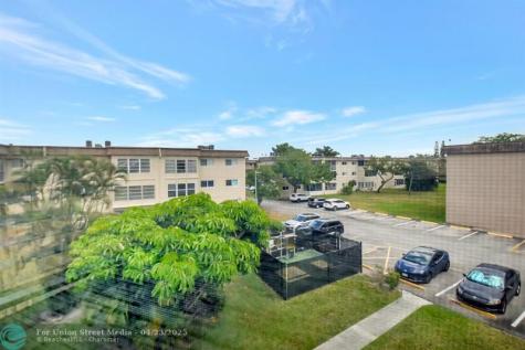 715 Lori Drive Palm Springs FL 33461