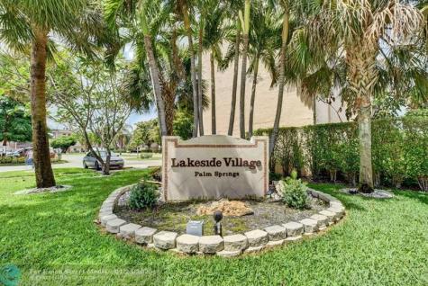 715 Lori Drive Palm Springs FL 33461