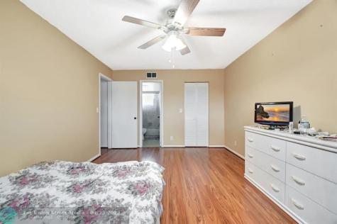 715 Lori Drive Palm Springs FL 33461