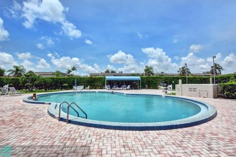 715 Lori Drive Palm Springs FL 33461