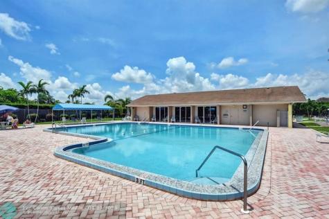 715 Lori Drive Palm Springs FL 33461