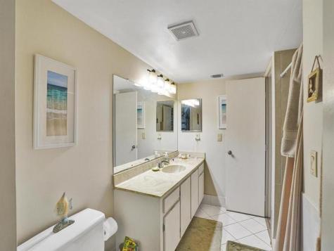 2200 S Cypress Bend Drive Pompano Beach FL 33069