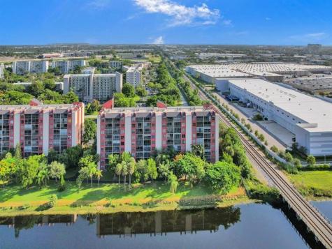 2200 S Cypress Bend Drive Pompano Beach FL 33069
