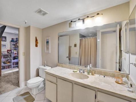 2200 S Cypress Bend Drive Pompano Beach FL 33069