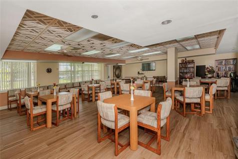 1300 Saint Charles Place # L20 Pembroke Pines Pembroke Pines FL 33026