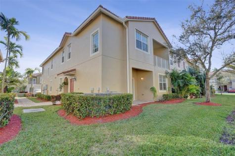 9075 Plymouth Place Tamarac FL 33321