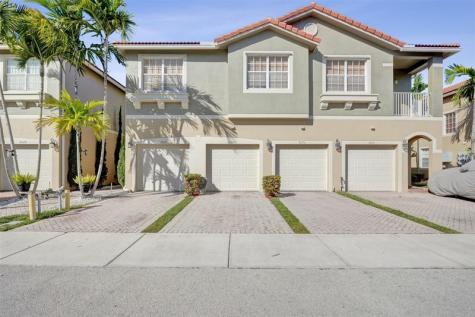 9075 Plymouth Place Tamarac FL 33321