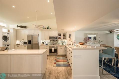 1500 Atlantic Key West FL 30040