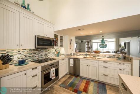 1500 Atlantic Key West FL 30040