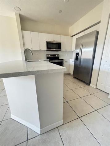 2304 SE 23rd Avenue Homestead FL 33035