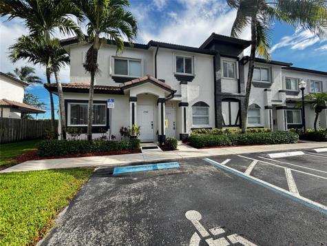 2304 SE 23rd Avenue Homestead FL 33035