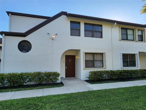 11358 Taft Street Pembroke Pines FL 33026