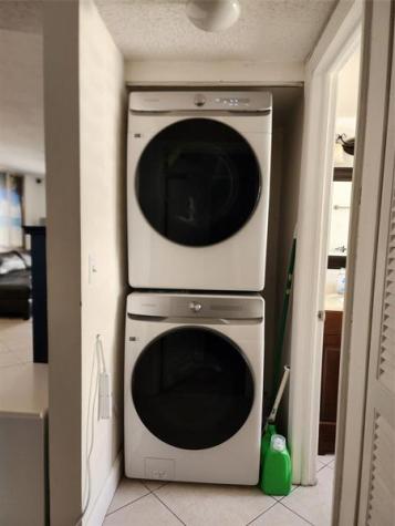 11358 Taft Street Pembroke Pines FL 33026