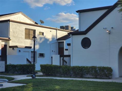 11358 Taft Street Pembroke Pines FL 33026