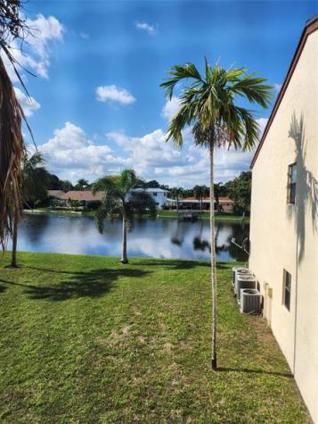 11358 Taft Street Pembroke Pines FL 33026