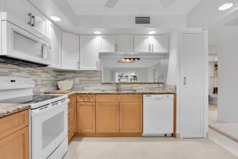 3303 Aruba Way Coconut Creek FL 33066