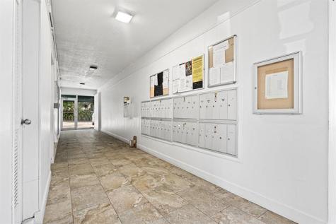 5201 NE 24th Terrace Fort Lauderdale FL 33308