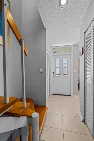 653 Cypress Lane Fort Lauderdale FL 33305