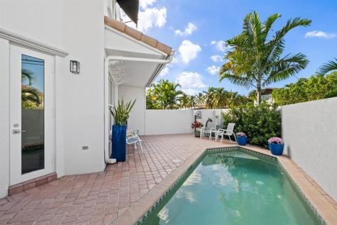 844 N Victoria Park Road Fort Lauderdale FL 33304