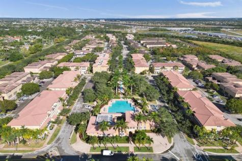1226 SW 147th Terrace Pembroke Pines FL 33027
