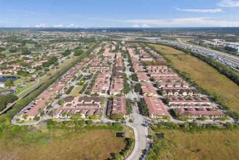 1226 SW 147th Terrace Pembroke Pines FL 33027