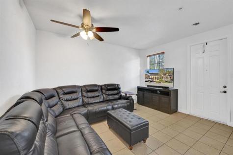 1226 SW 147th Terrace Pembroke Pines FL 33027