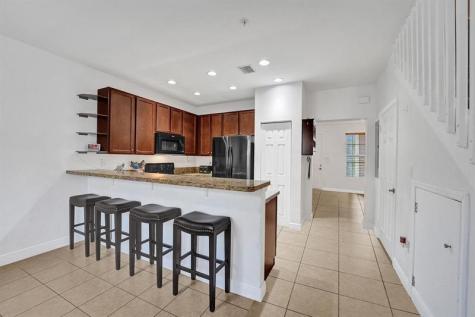 1226 SW 147th Terrace Pembroke Pines FL 33027