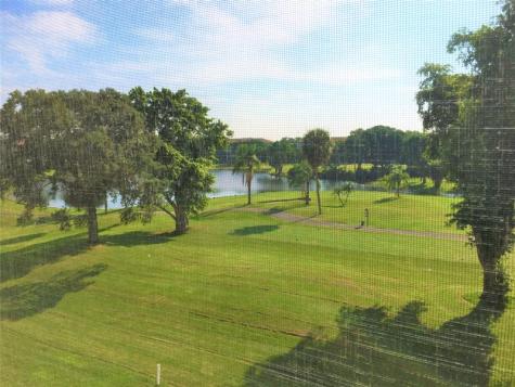 551 SW 135th Avenue Pembroke Pines FL 33027