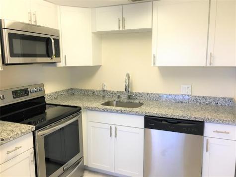 551 SW 135th Avenue Pembroke Pines FL 33027