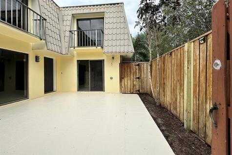 1700 Embassy Drive West Palm Beach FL 33401