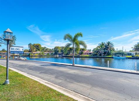 140 Cypress Club Drive Pompano Beach FL 33060
