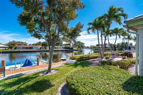 140 Cypress Club Drive Pompano Beach FL 33060