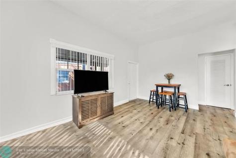 805 NE 17th Avenue Fort Lauderdale FL 33304